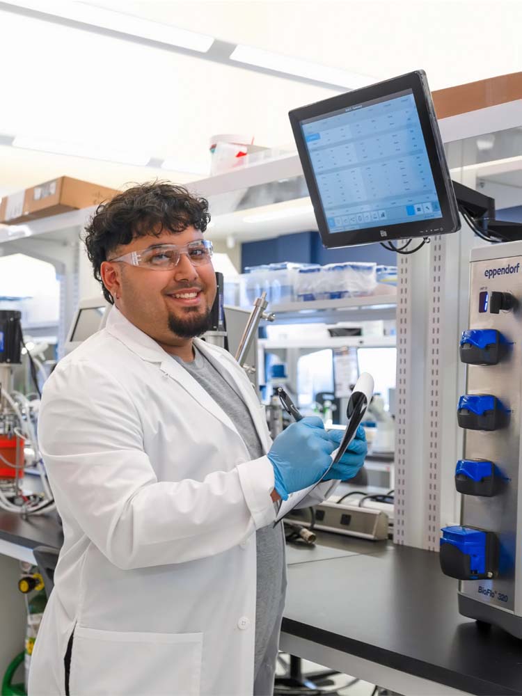 Biomanufactoring Student