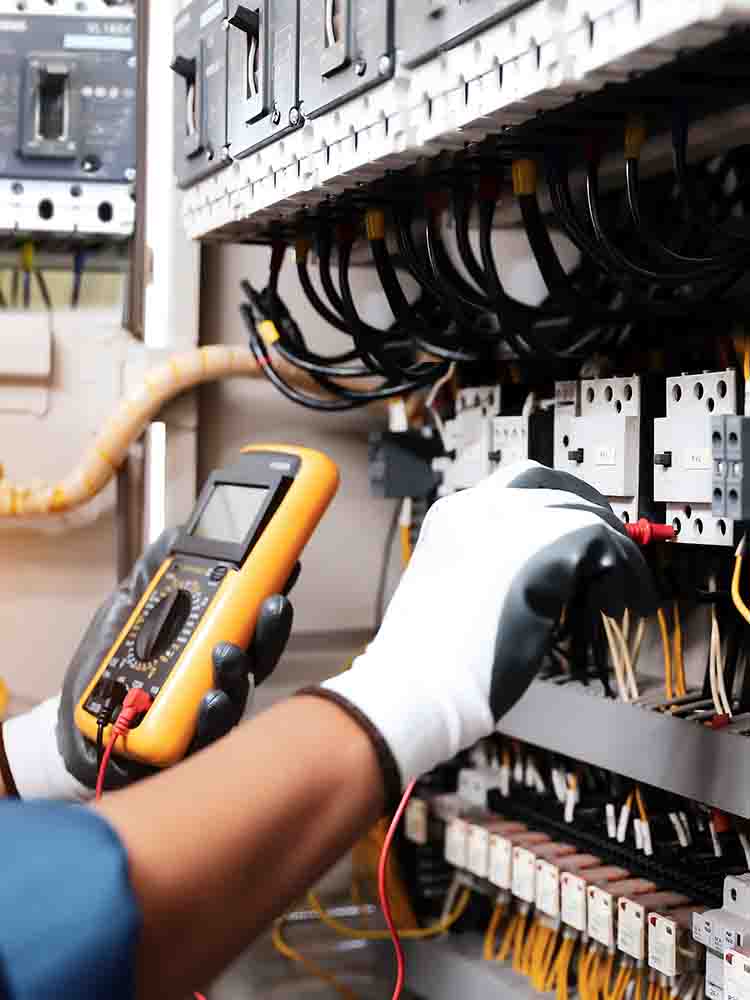 electrical tech